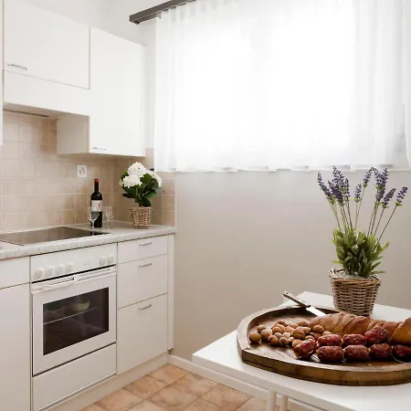 公寓 Double Room-4 By Interhome *